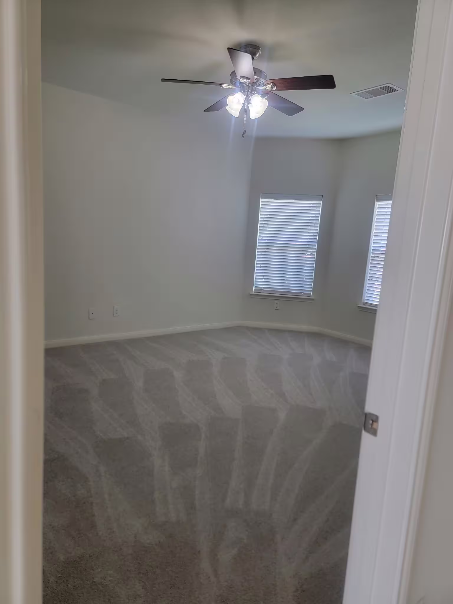 Photo 7 of 2214 Seabourne Trails Road, Rosenberg, TX
