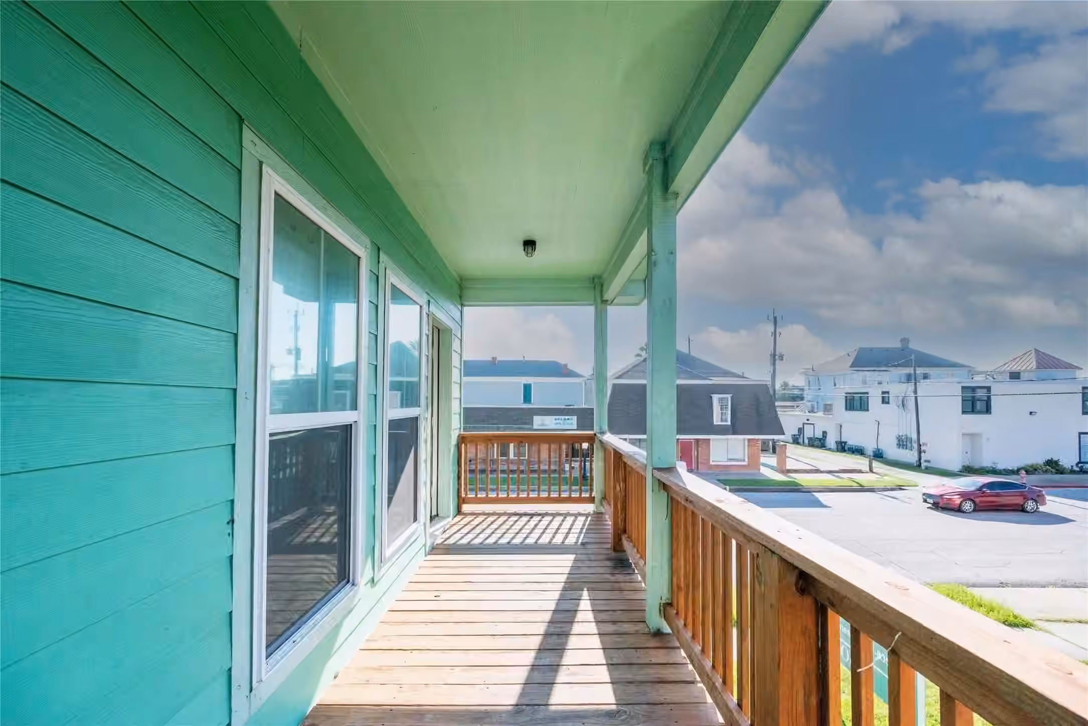 Photo 4 of 2101 Sealy Street, Galveston, TX