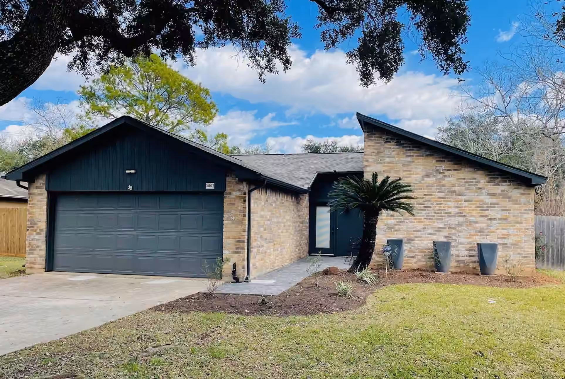 Photo 2 of 3007 Whetrock Lane, Sugar Land, TX