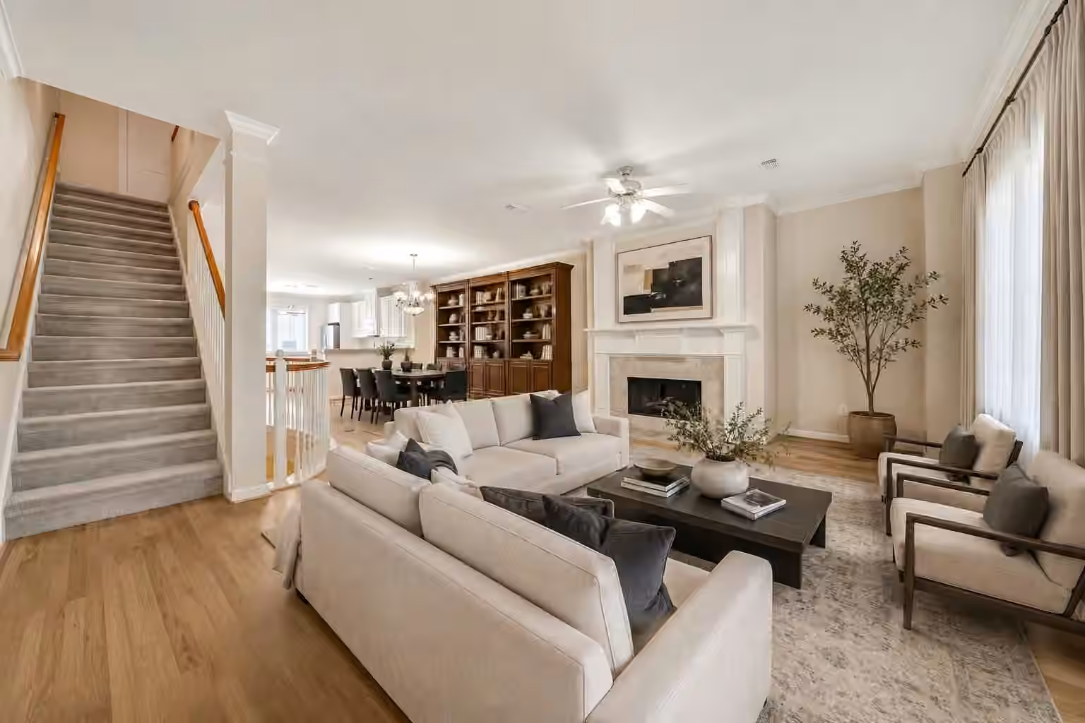 Photo 3 of 1814 Matthews Street, Houston, TX