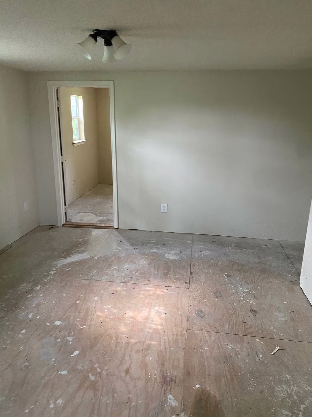 Photo 6 of 4610 Market Street, Houston, TX