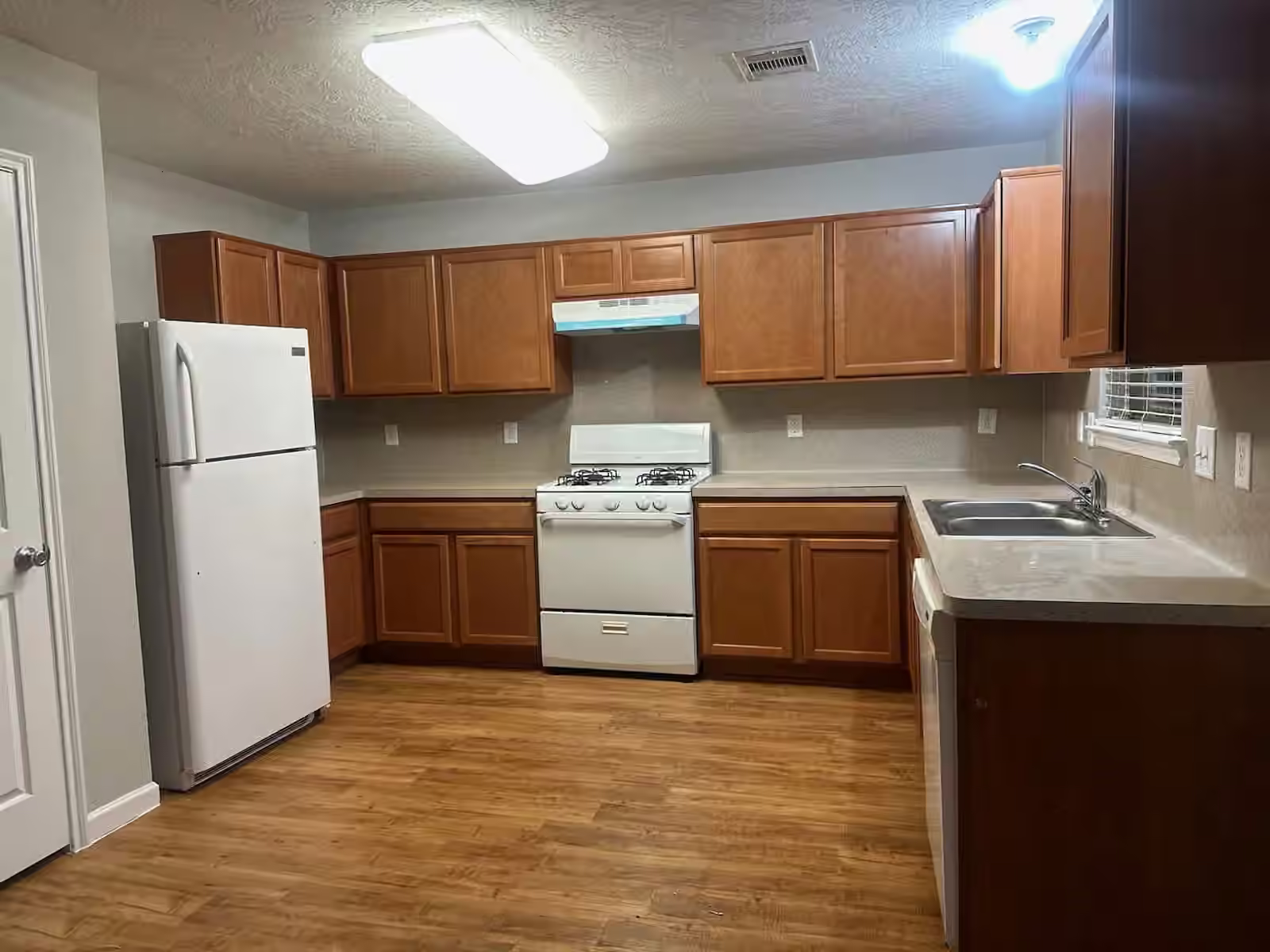 Photo 5 of 18214 Tupper Bend, Cypress, TX