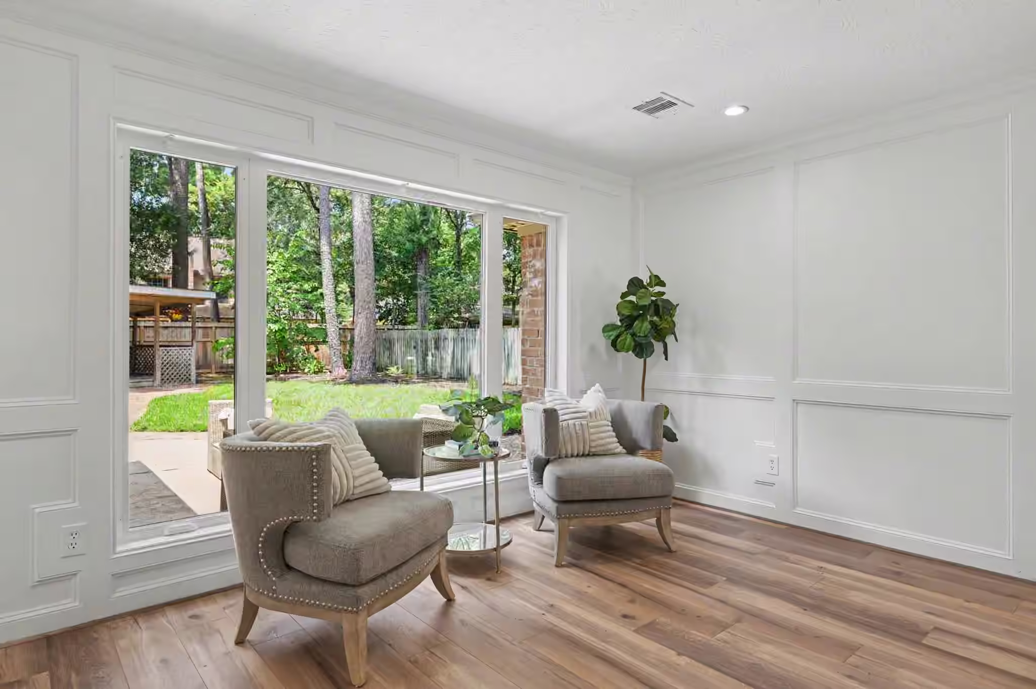 Photo 7 of 19 Postvine Court, The Woodlands, TX