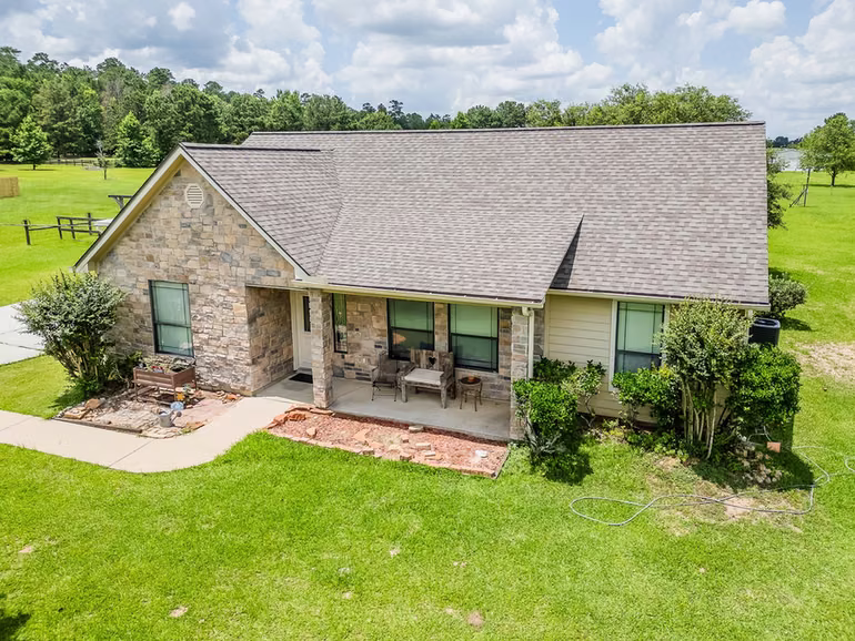 Photo of 24920 Powers Court, Montgomery, TX