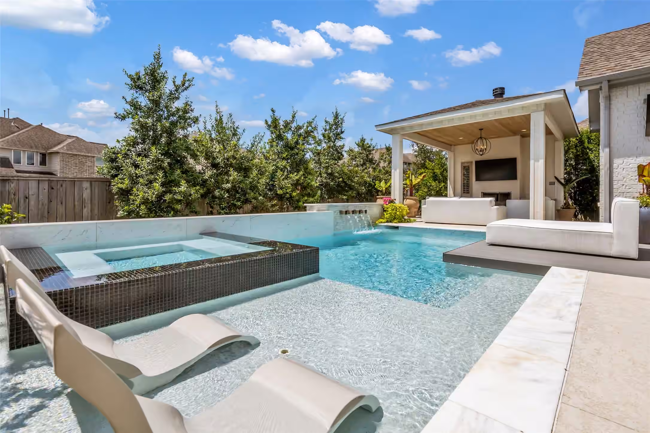 Photo of 18 Botanical Vista Drive, Tomball, TX 77375