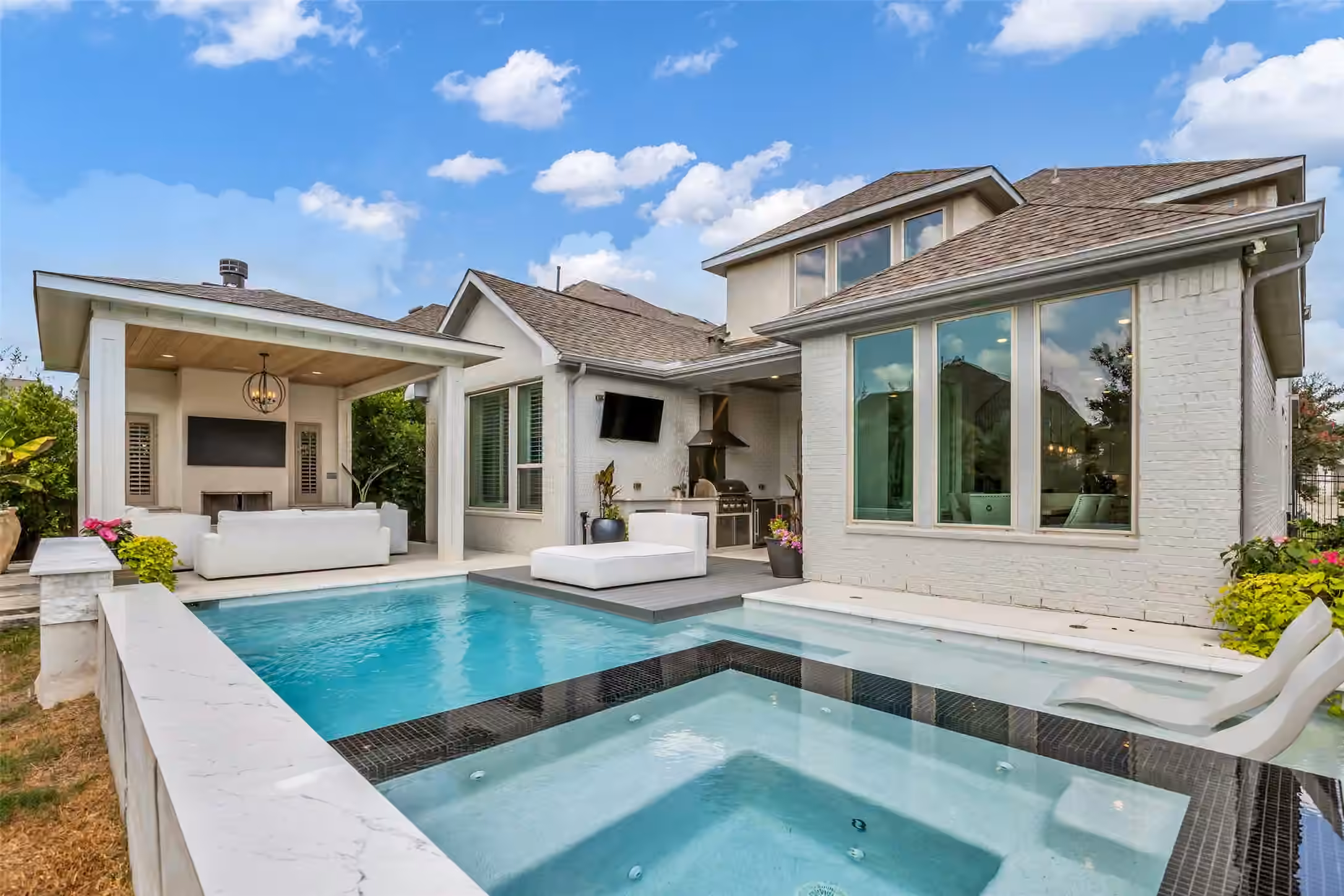 Photo 2 of 18 Botanical Vista Drive, Tomball, TX