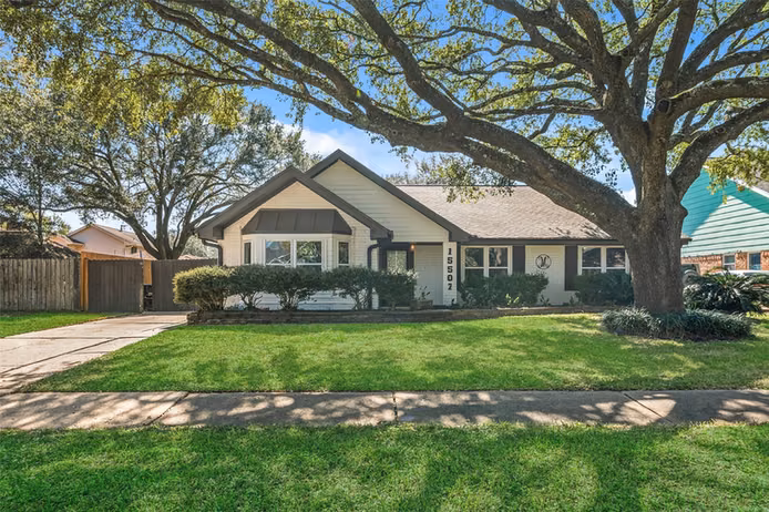 Photo of 15507 Four Leaf Drive, Houston, TX 77084