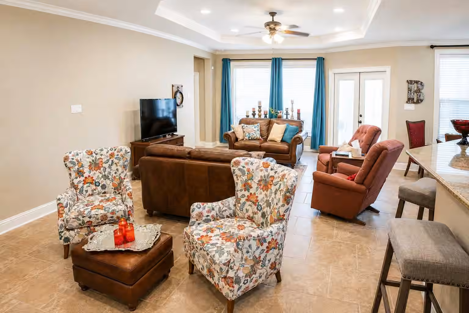 Photo 4 of 17 Red Oak Court, Lake Jackson, TX