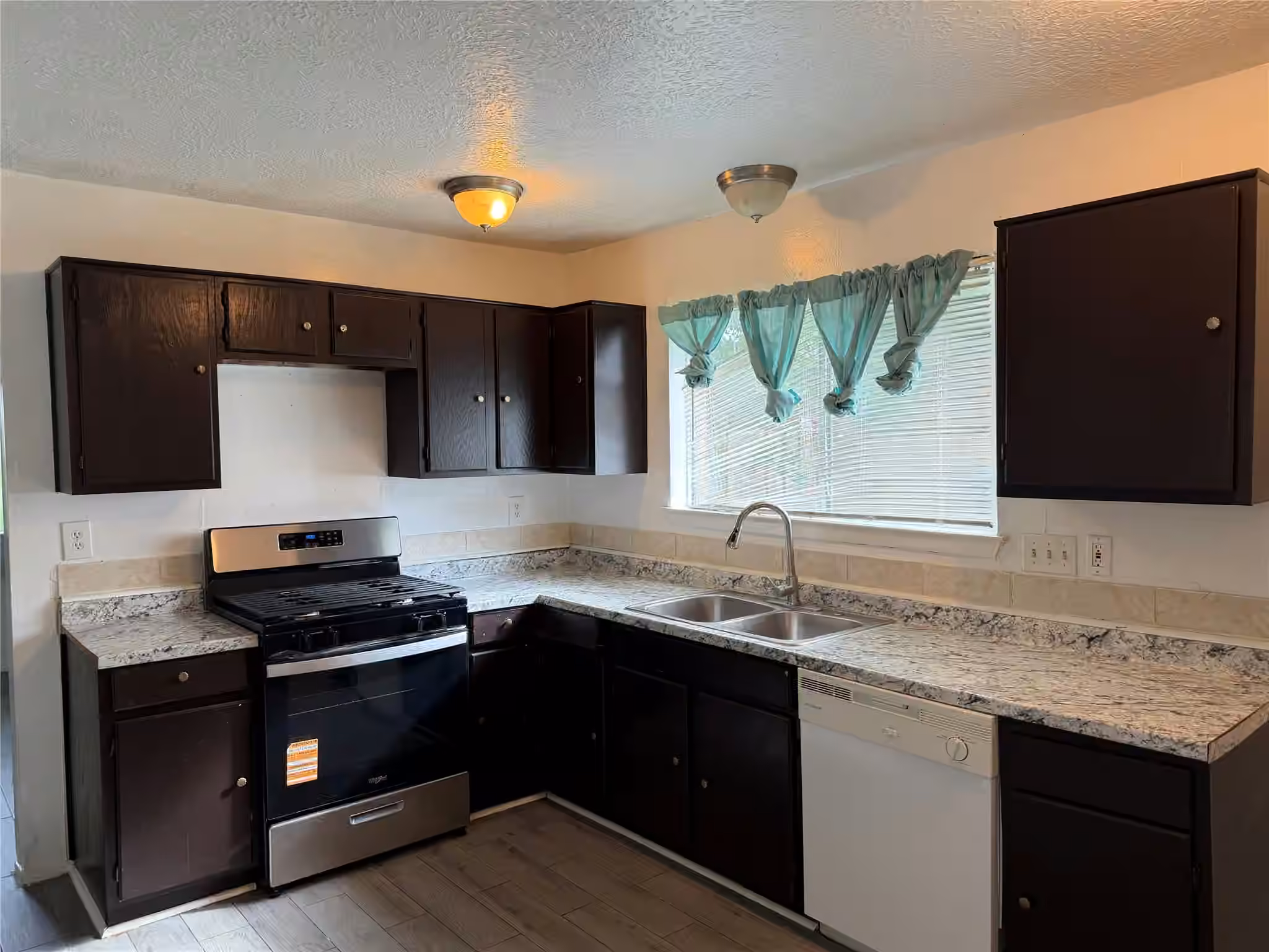 Photo 7 of 1803 Ripple Creek Drive, Missouri City, TX