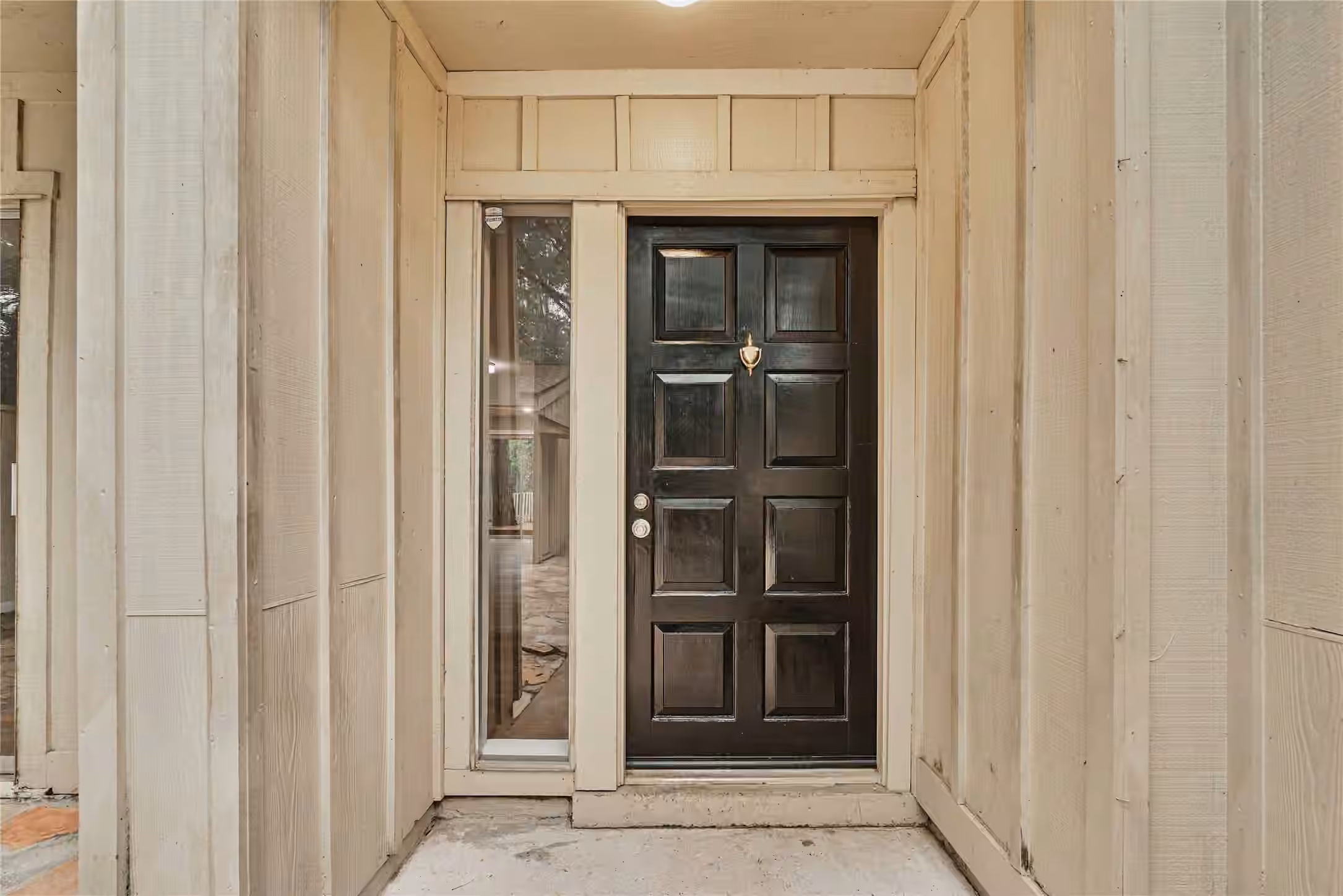 Photo 4 of 2425 W Settlers Way, The Woodlands, TX