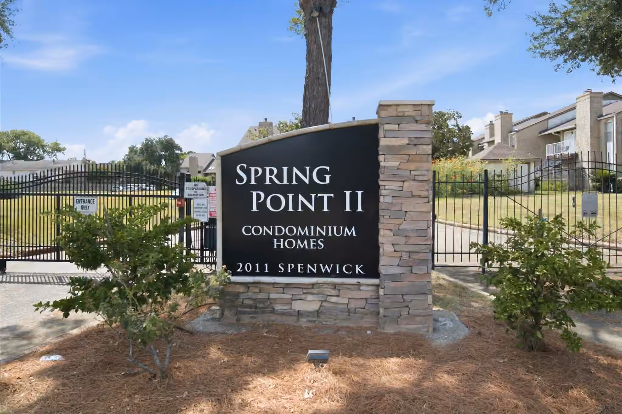 Photo 4 of 2011 Spenwick Drive 717, Houston, TX