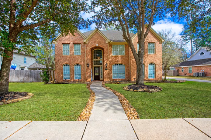 Photo 2 of 14010 Lakewood Crossing Boulevard, Houston, TX