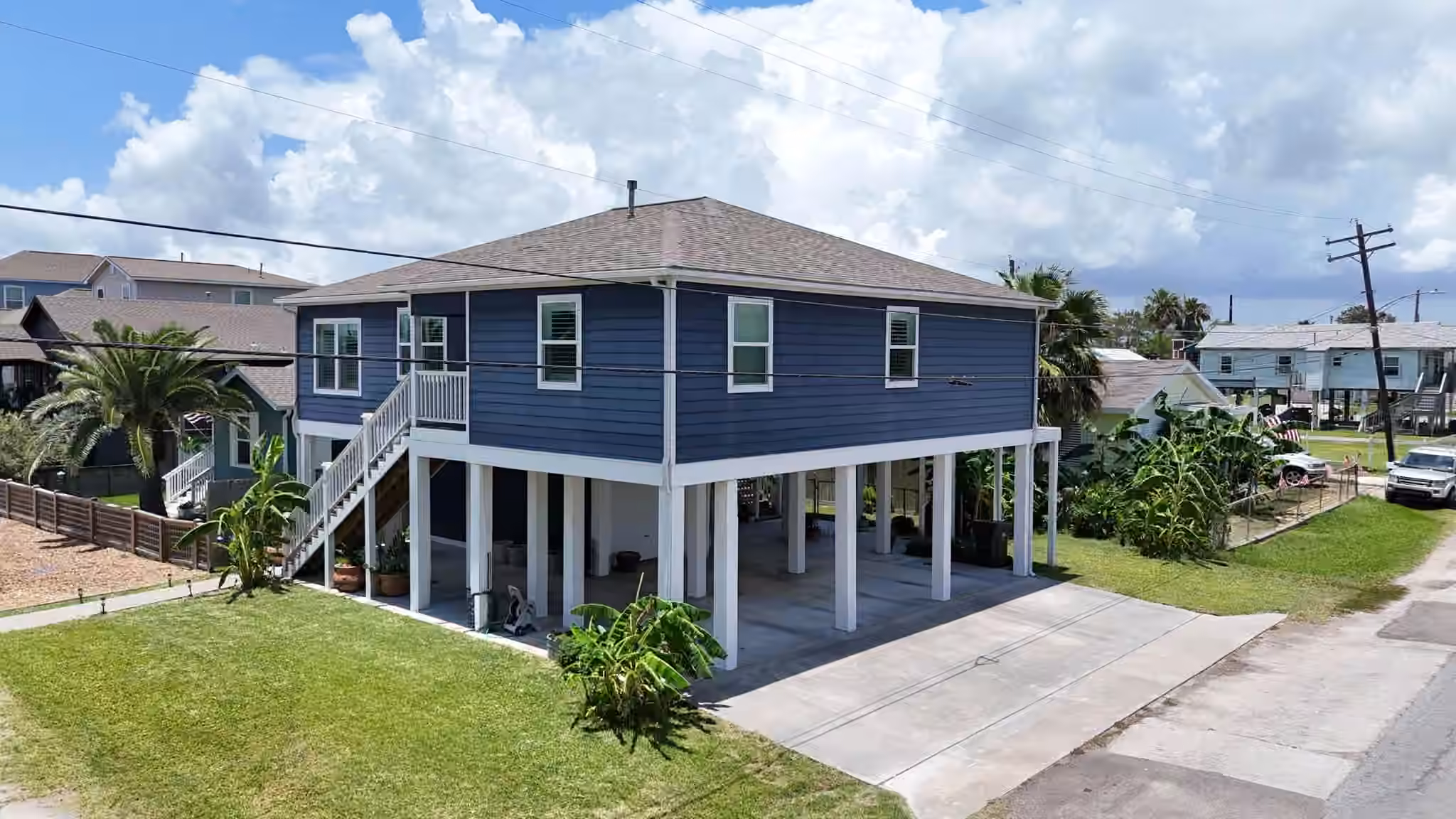 Photo 5 of 6902 Avenue P, Galveston, TX