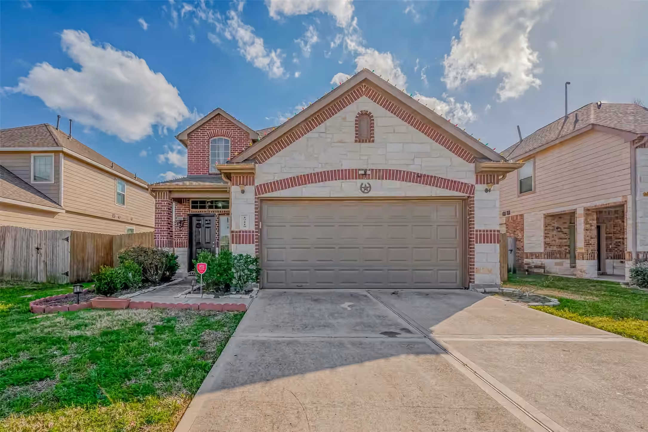 Photo 2 of 17115 Cory Cornell Lane, Richmond, TX