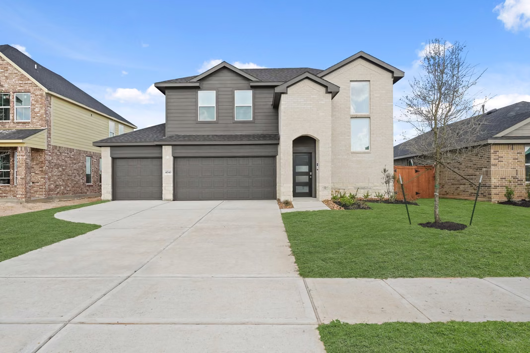 Photo 2 of 4040 Sun Burst Lane, Brookshire, TX