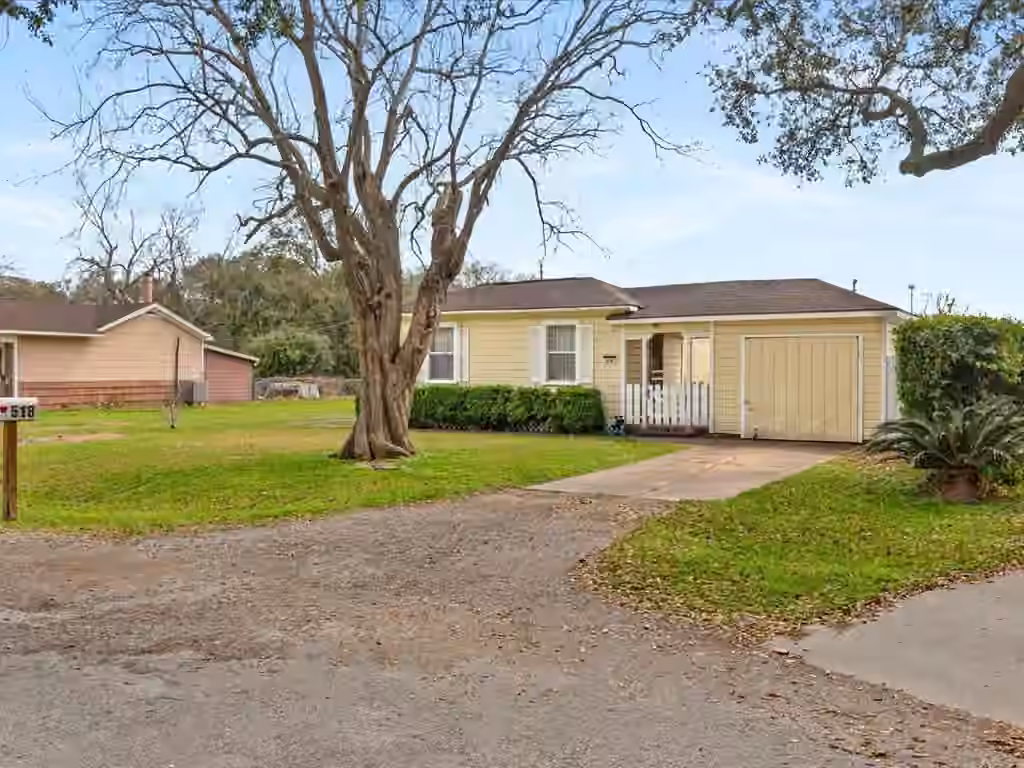 Photo 6 of 518 Sunny Lane, Wharton, TX