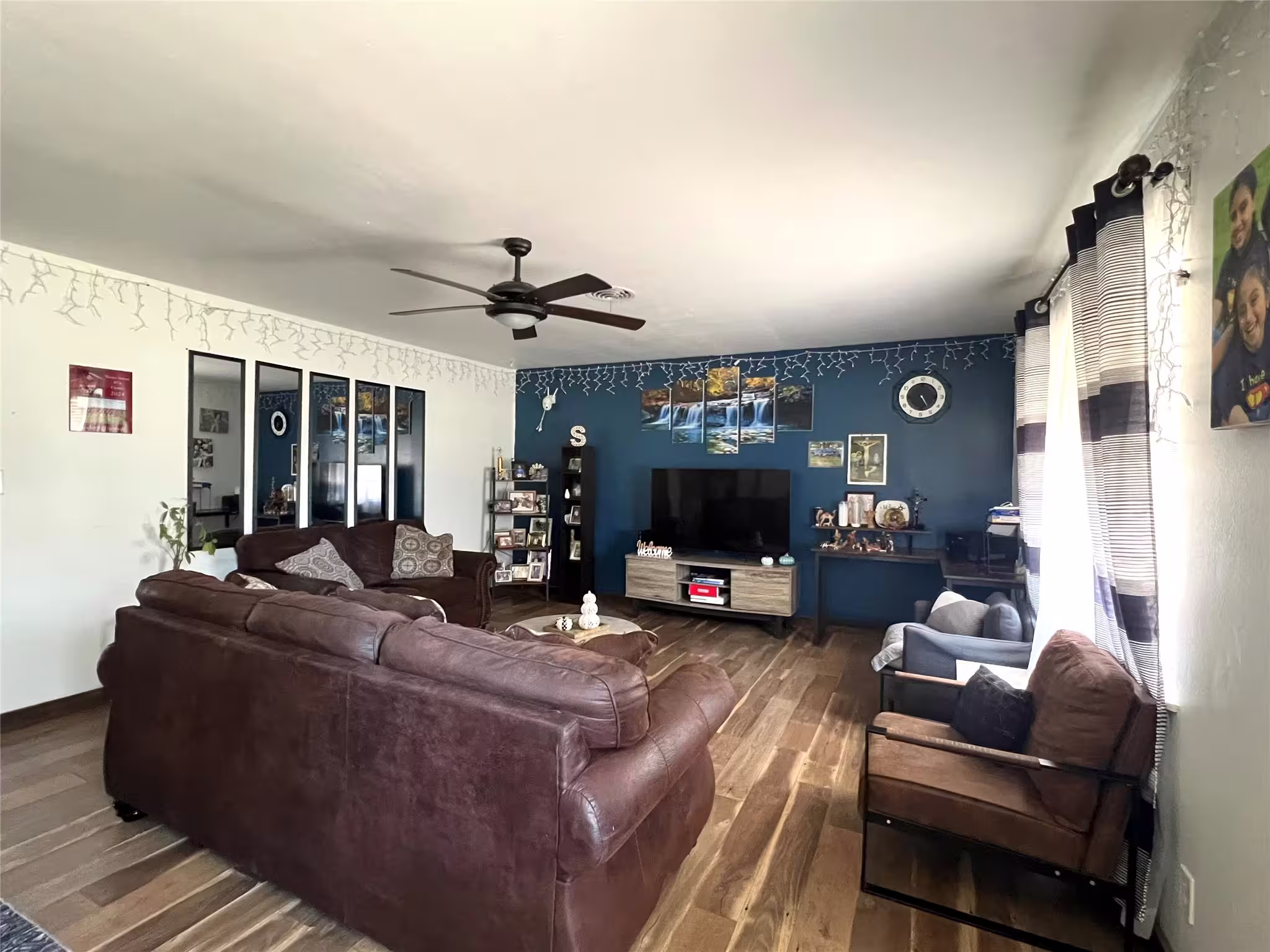Photo 3 of 504 Henson Street, El Campo, TX