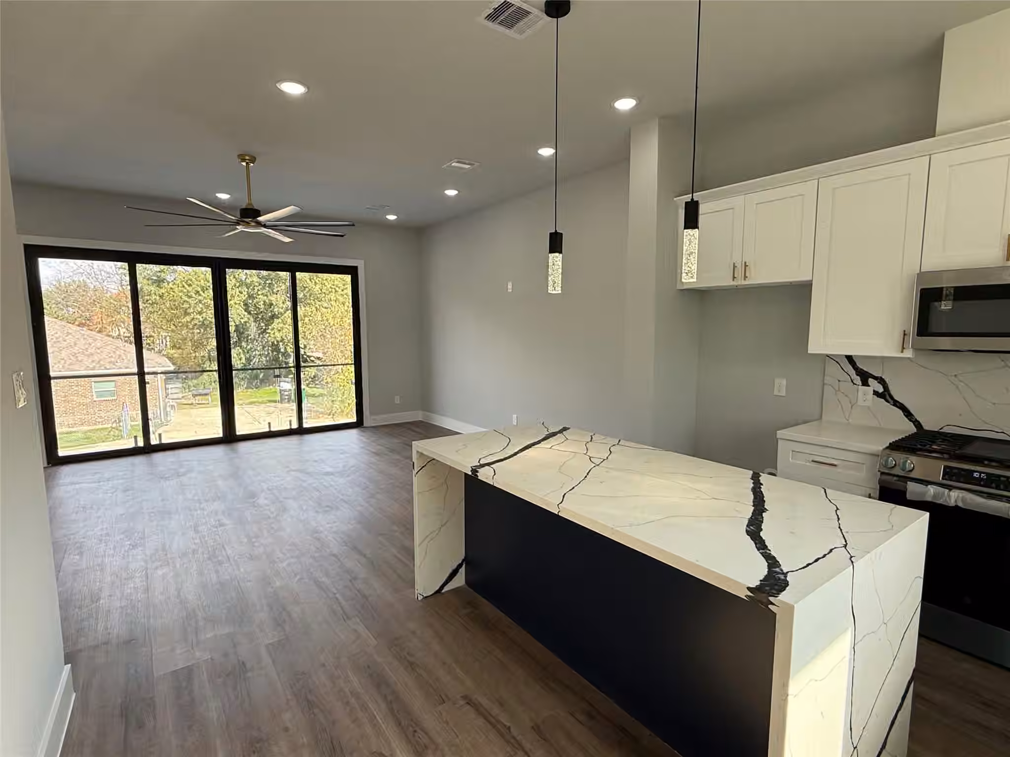 Photo 7 of 2604 Rosalie Street, Houston, TX