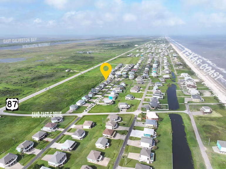 Photo 3 of 3229 Castle Drive, Crystal Beach, TX