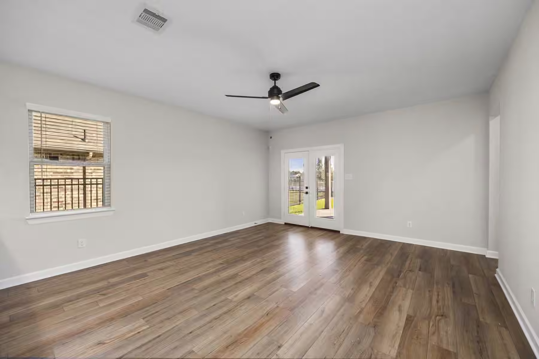 Photo 7 of 3052 Sorrento Hill Drive, Katy, TX