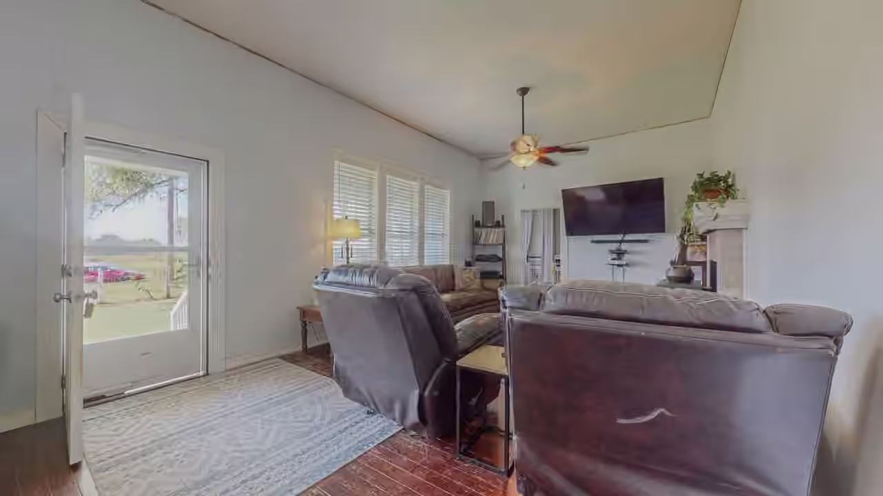 Photo 6 of 1401 E Buccaneer Drive, Winnie, TX