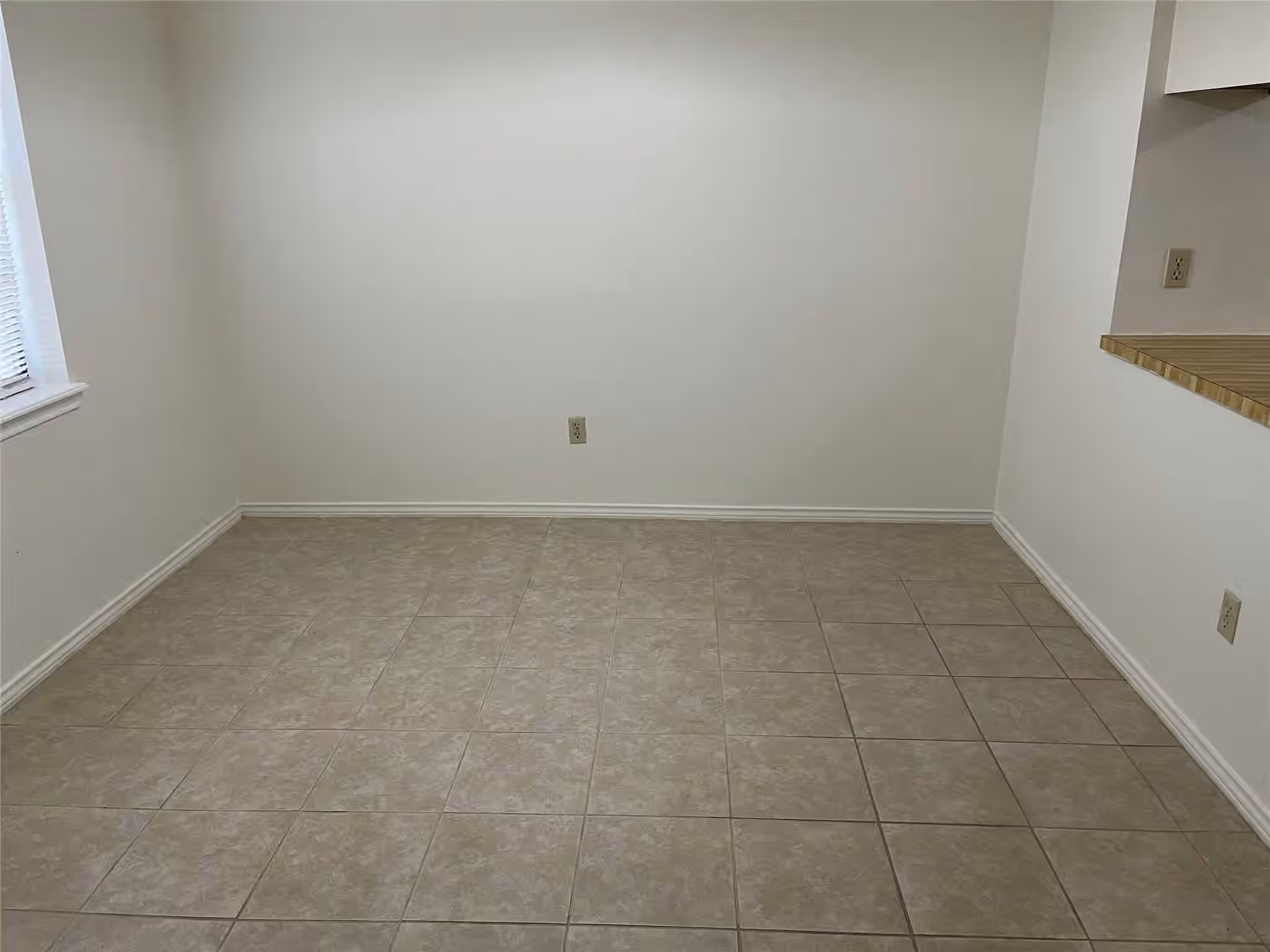 Photo 3 of 26 Summer Crest Circle, The Woodlands, TX