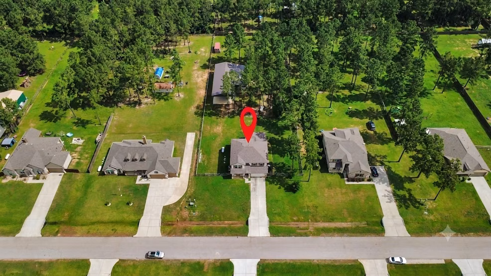 Photo 3 of 16341 Ellis Street, Conroe, TX