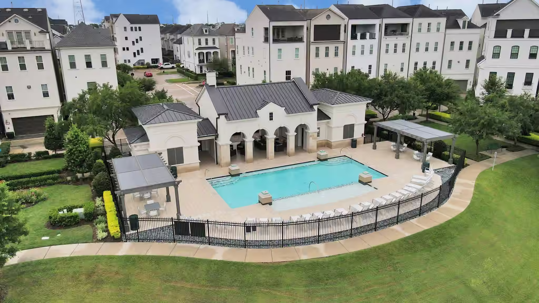 Photo 3 of 852 Dunleigh Meadows Lane, Houston, TX