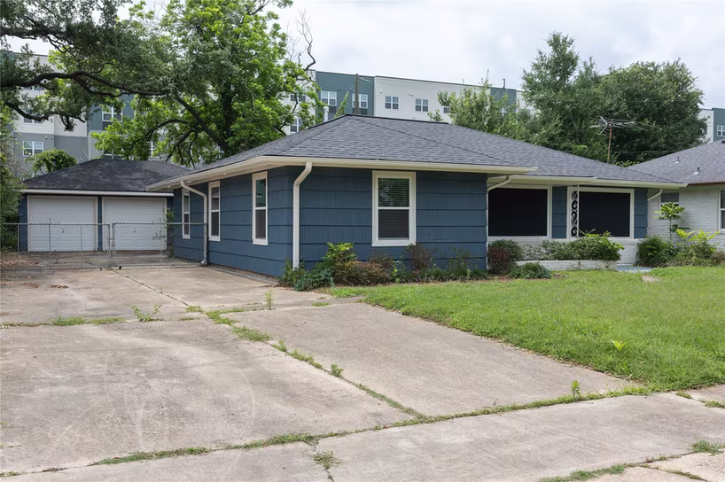 Photo 4 of 811 Sara Rose Street, Houston, TX