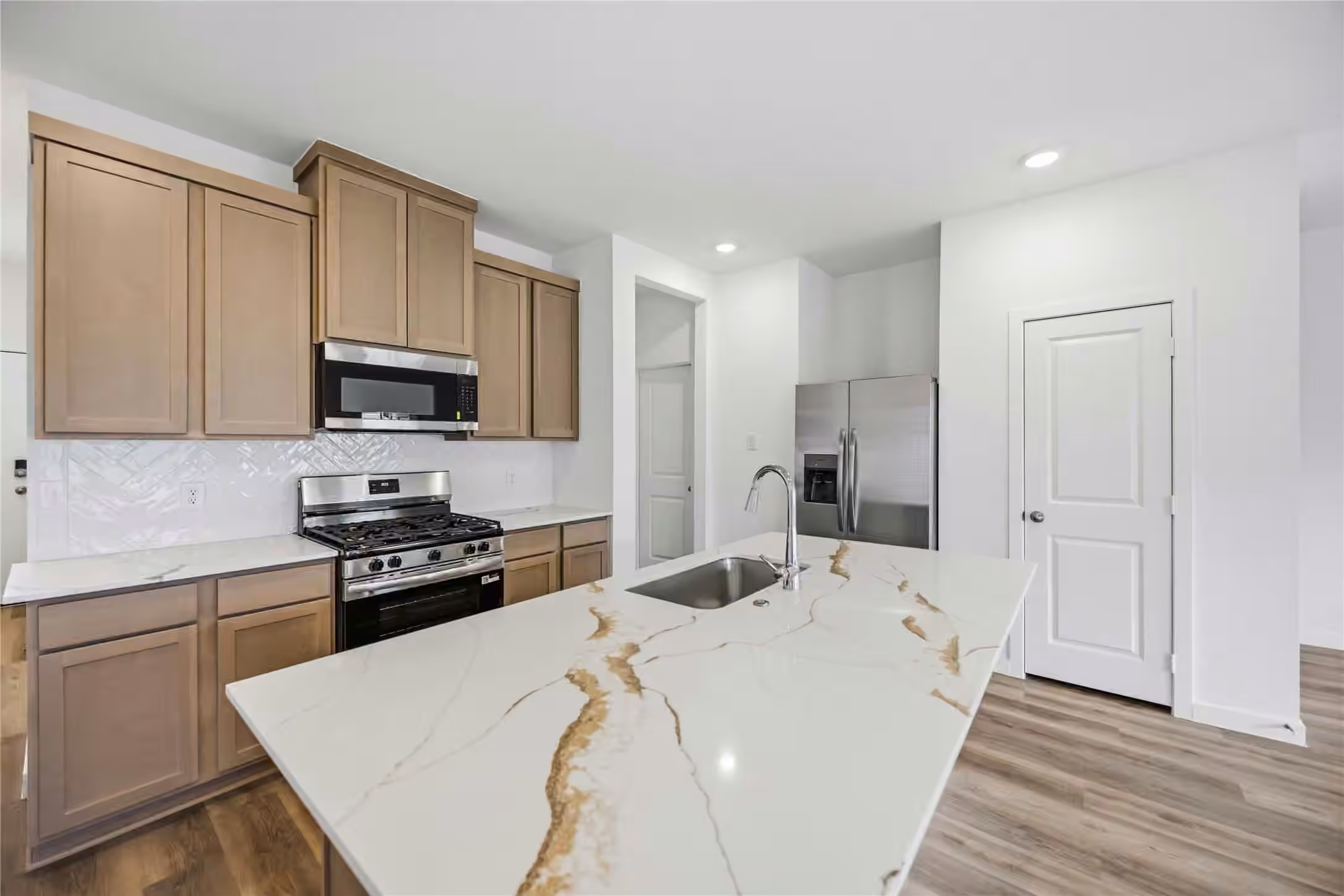 Photo 6 of 2628 McHenry Landing Lane, Houston, TX