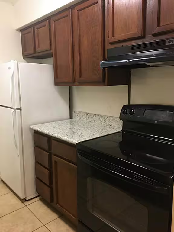 Photo 4 of 10075 Westpark Drive 14, Houston, TX