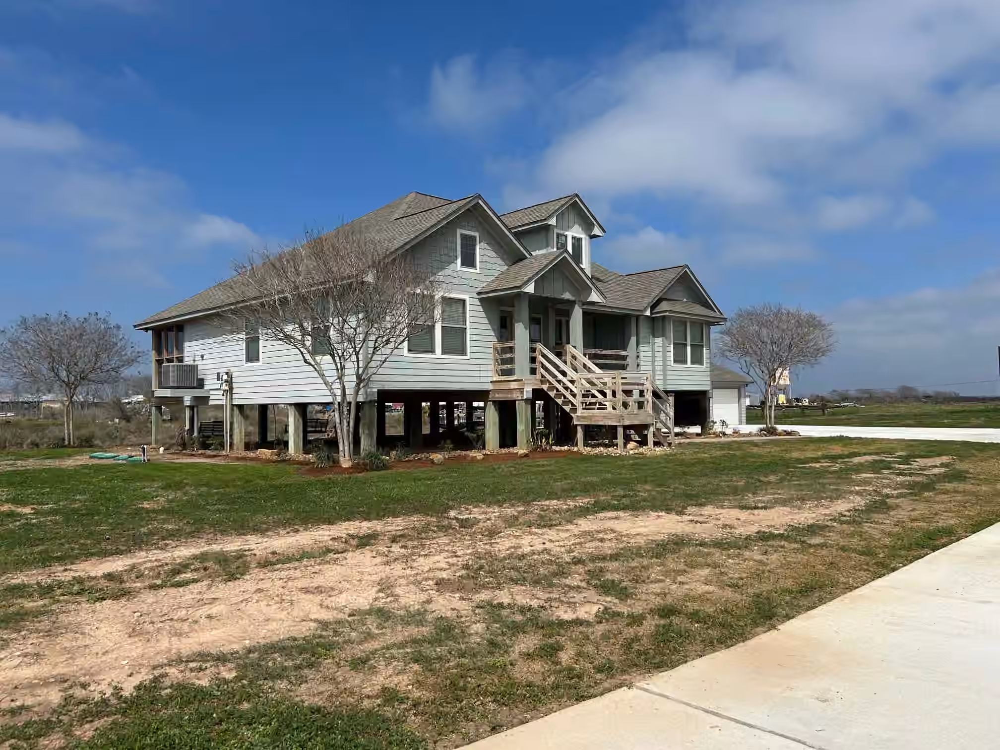 Photo of 818 County Road 792, Freeport, TX 77541