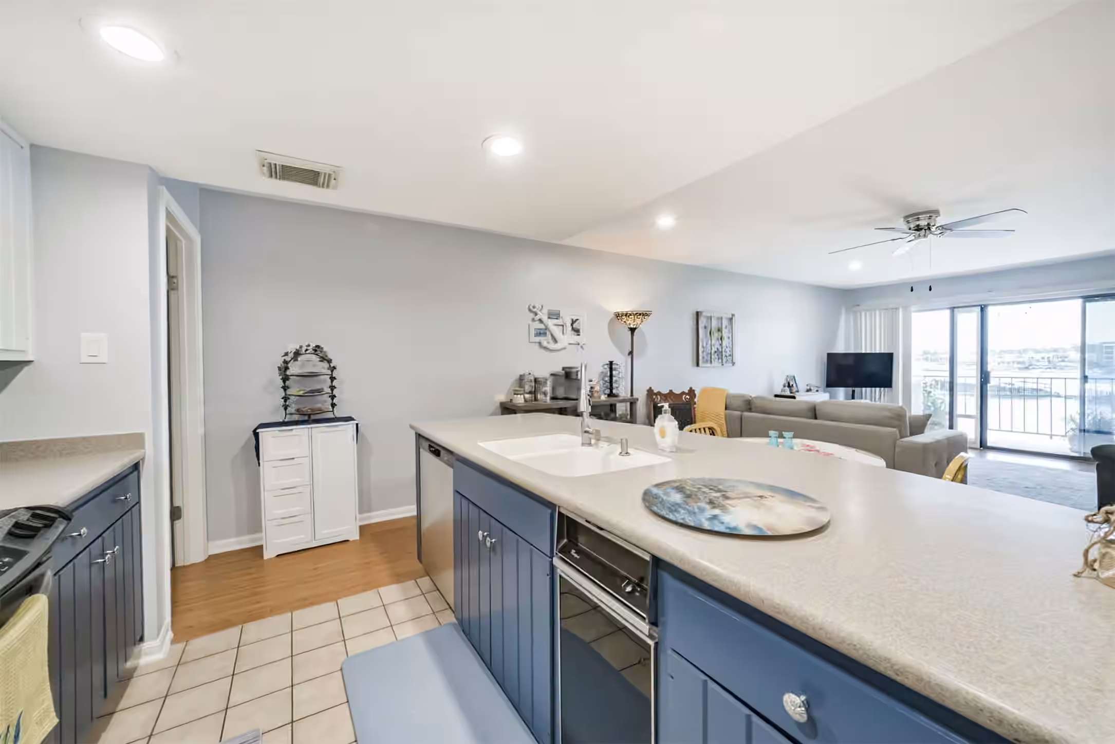 Photo 5 of 15575 Marina Drive 315C, Conroe, TX
