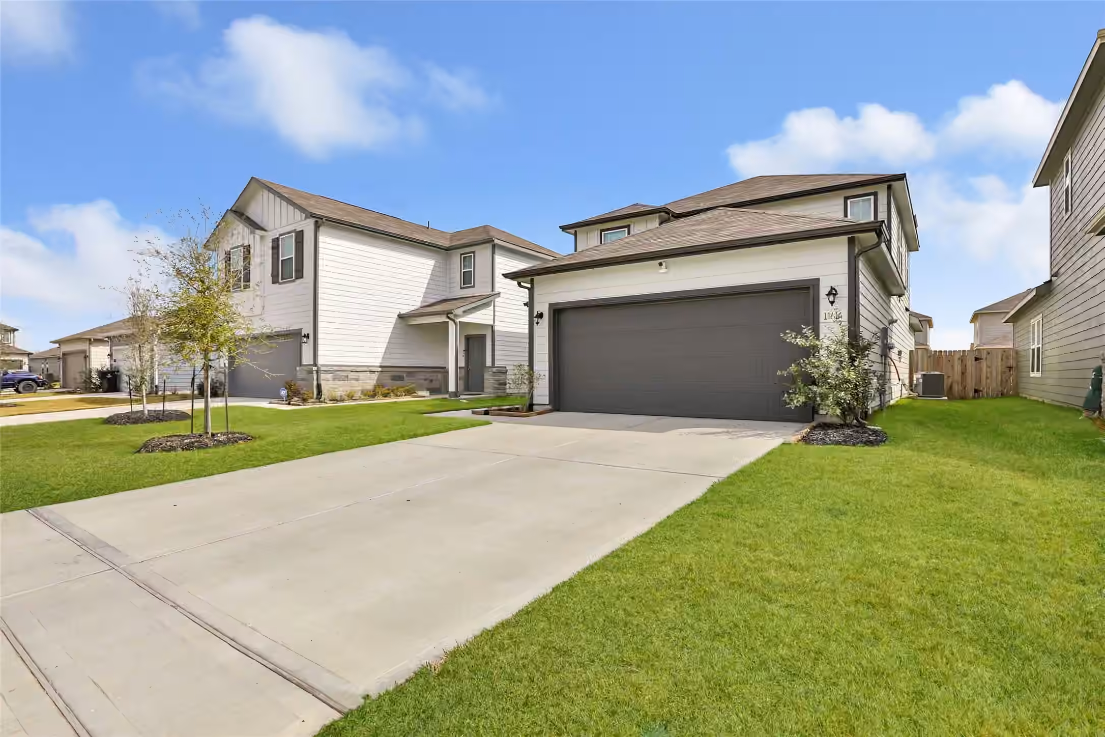 Photo 4 of 11614 Prosperity Drive, Crosby, TX