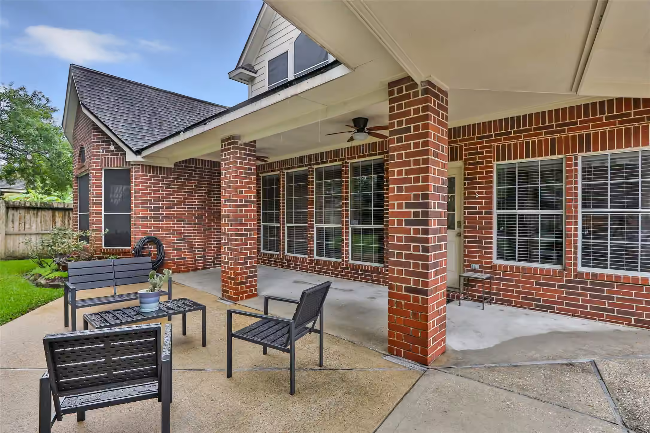 Photo 5 of 3526 Whispering Brook Drive, Kingwood, TX