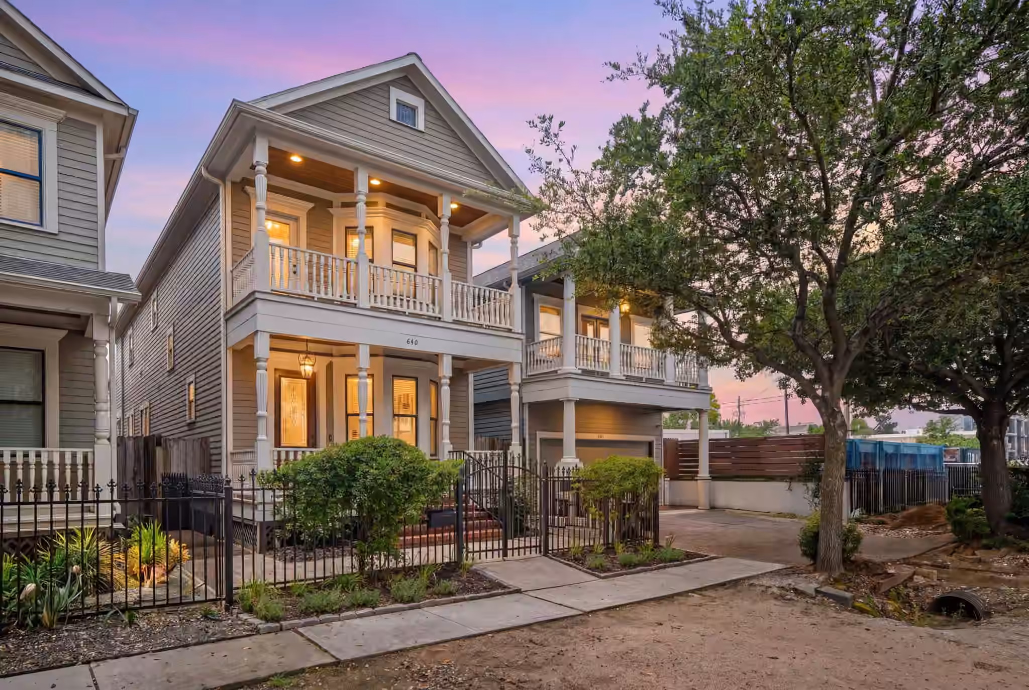 Photo of 640 W 17th Street, Houston, TX
