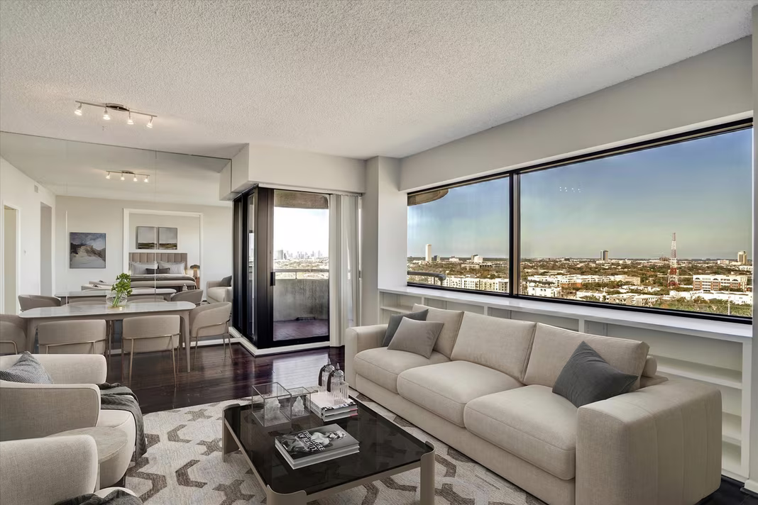 Photo of 5000 Montrose Boulevard 18A, Houston, TX