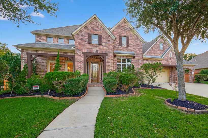 Photo 4 of 10410 Viscount Landing, Richmond, TX
