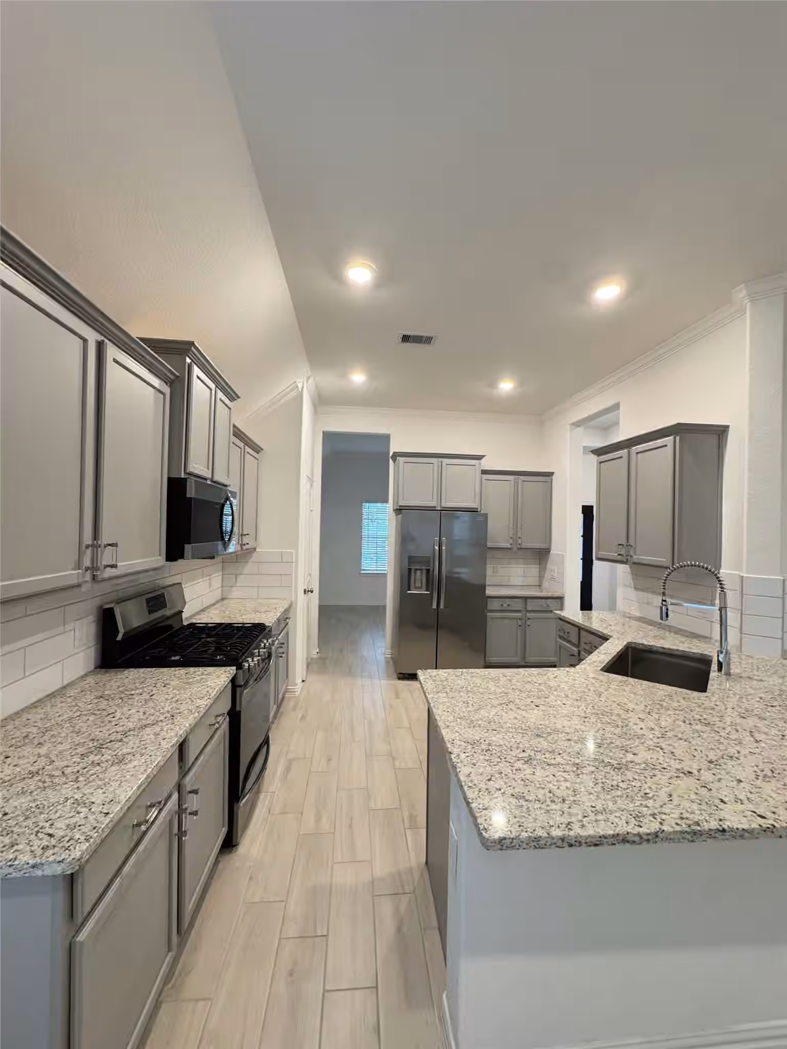 Photo 5 of 11922 Radura Road, Humble, TX