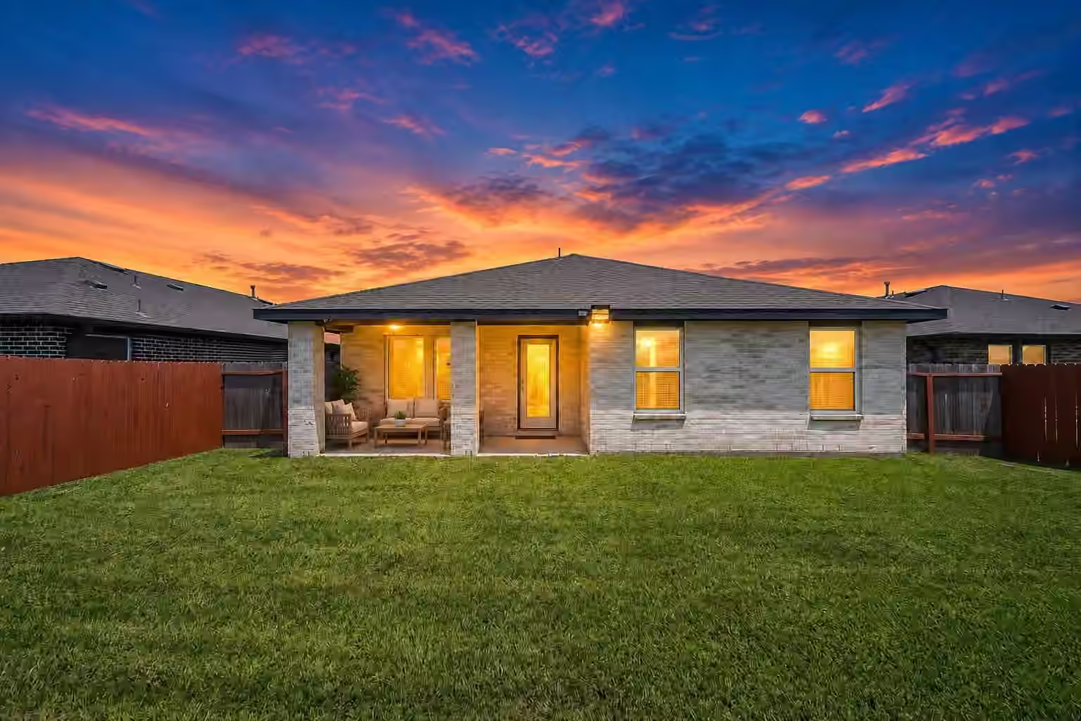 Photo 3 of 7454 Rivercane Shore Lane, Richmond, TX