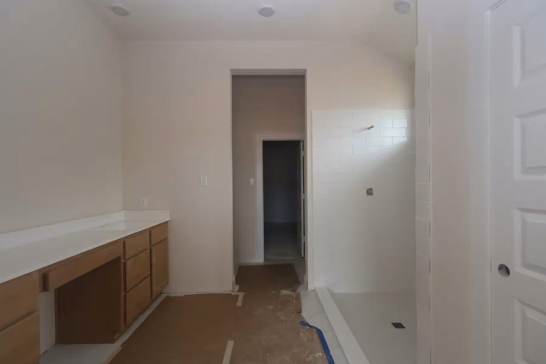Photo 4 of 6901 Nubuck Drive, Montgomery, TX