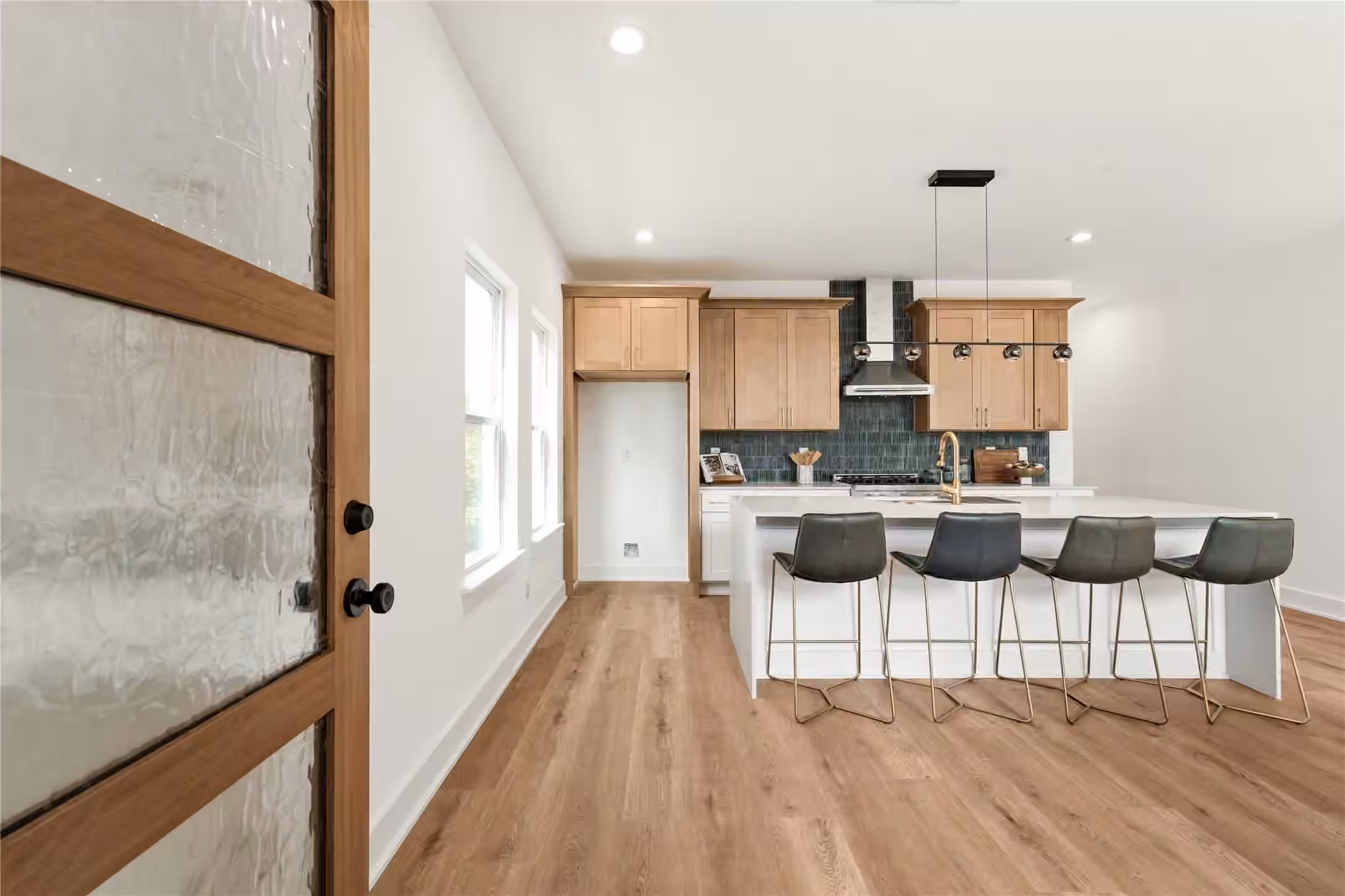 Photo 3 of 2216 Bringhurst Street, Houston, TX