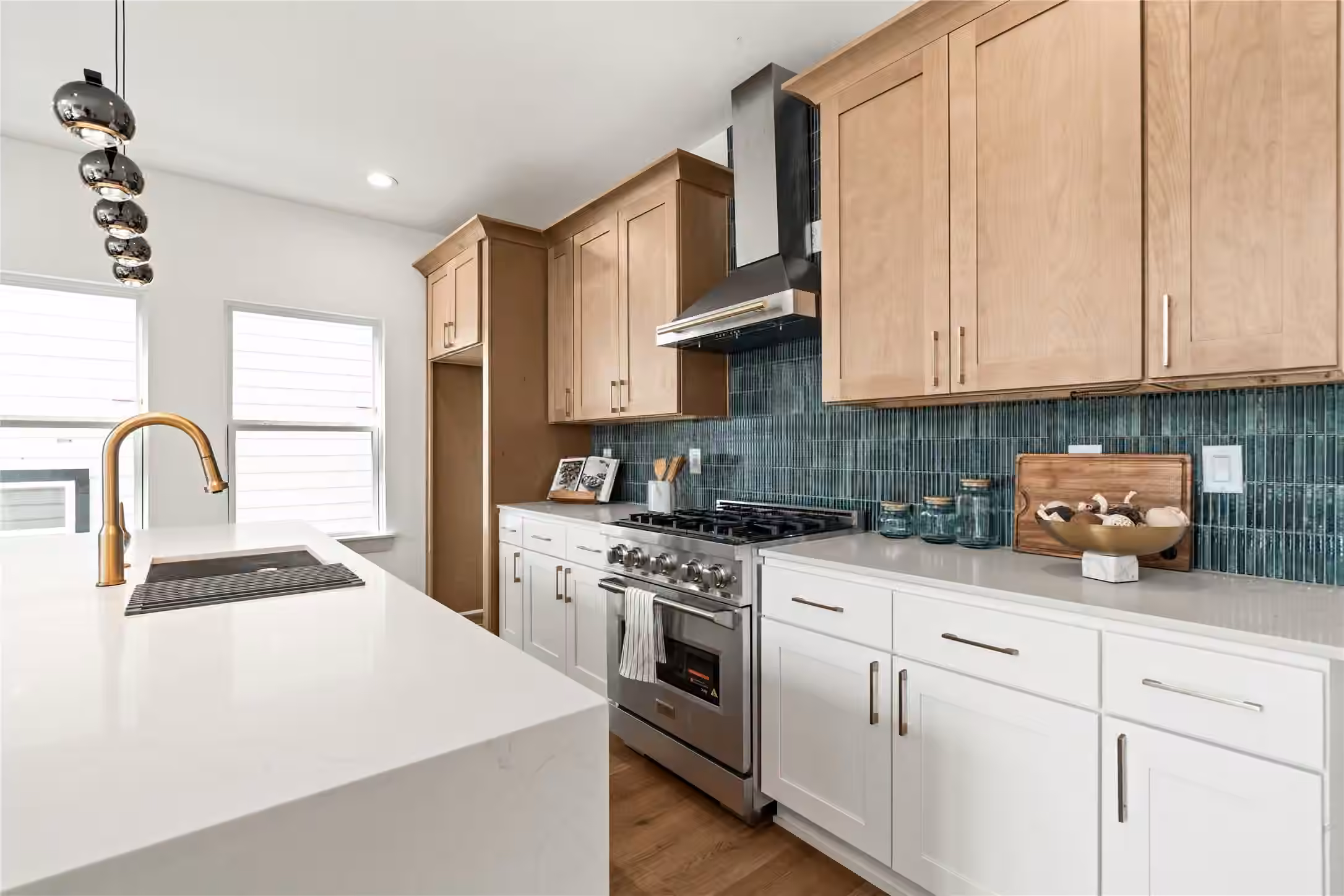 Photo 7 of 2216 Bringhurst Street, Houston, TX
