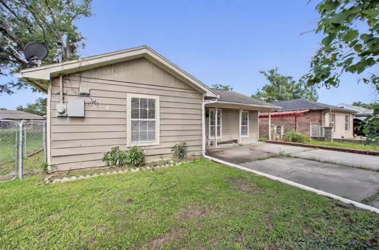 Photo 3 of 1911 Thonig Road, Houston, TX