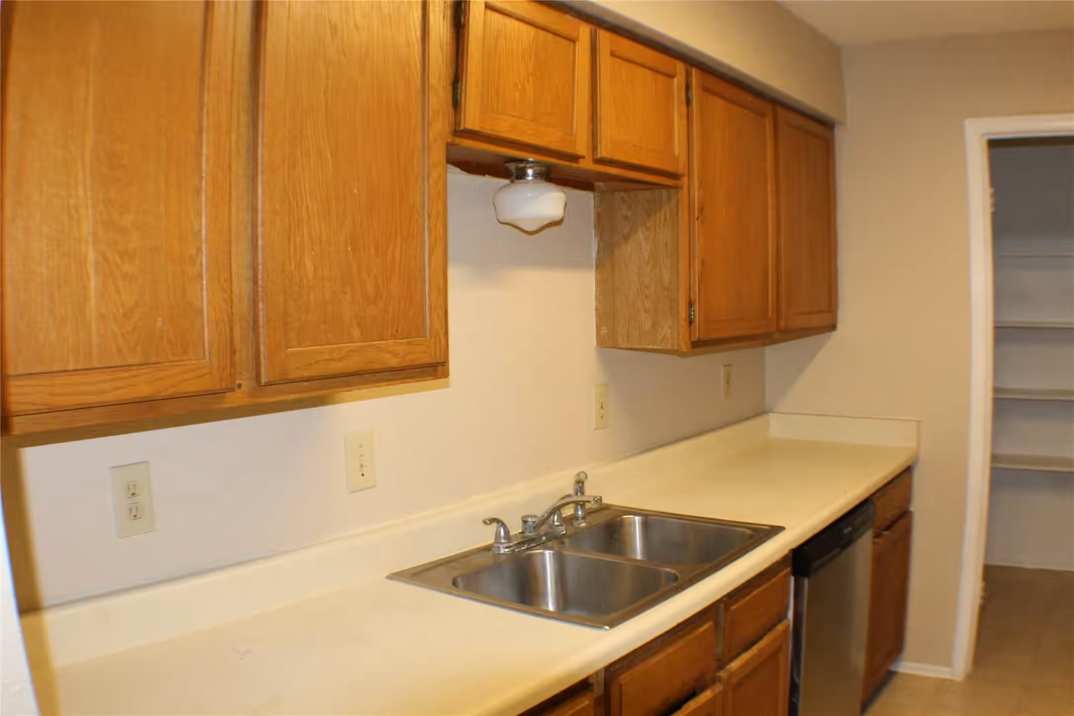 Photo 7 of 9700 Leawood Boulevard 1713, Houston, TX