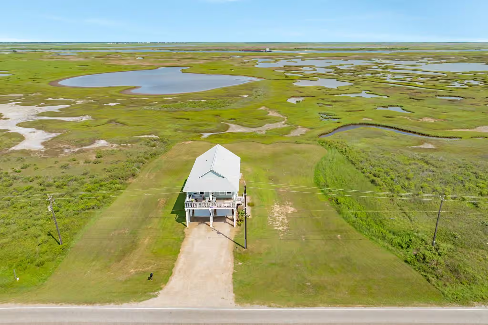 Photo 3 of 2631 Blue Water Hwy, Surfside Beach, TX