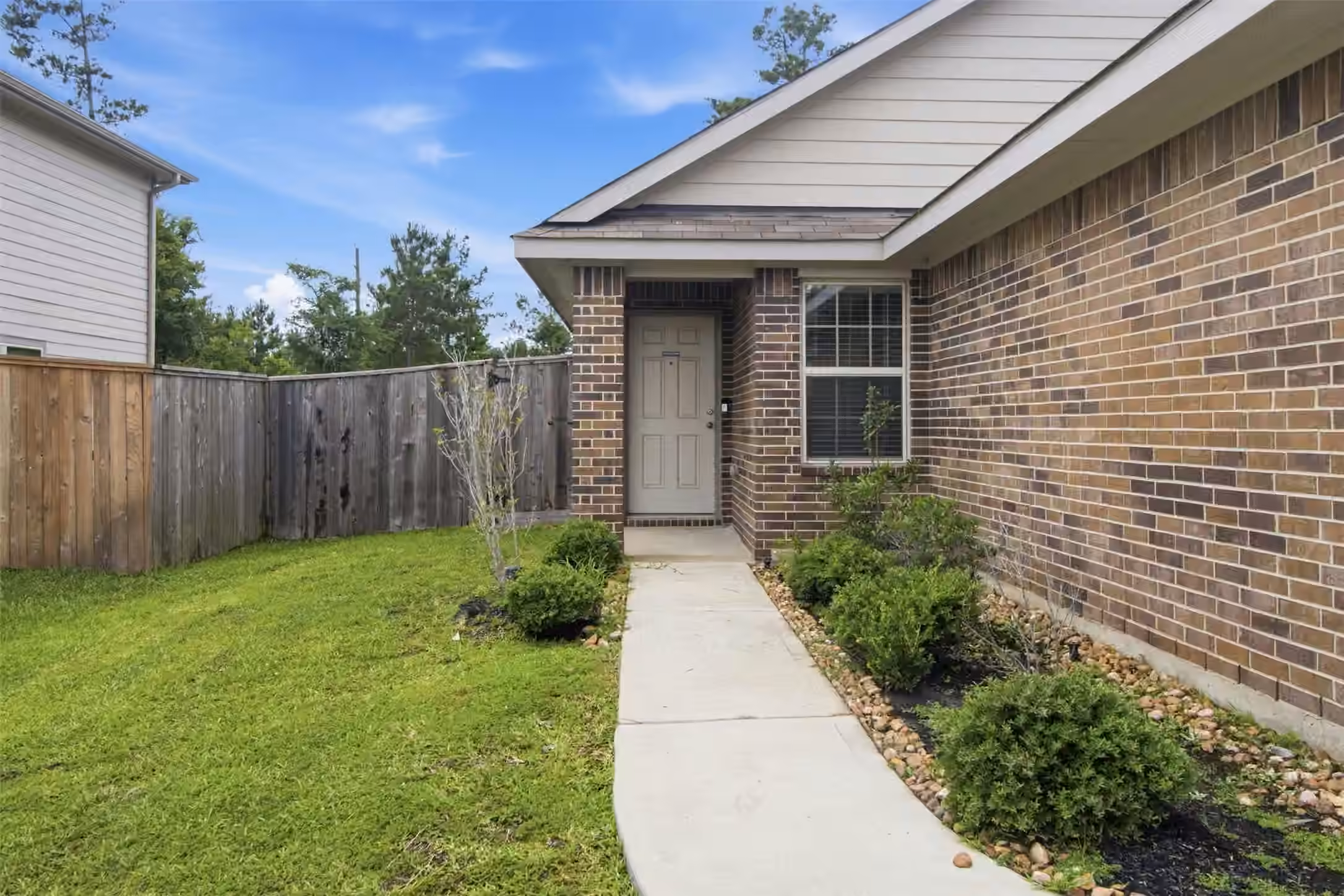 Photo 2 of 6171 Dunsmore Canyon Lane, Porter, TX