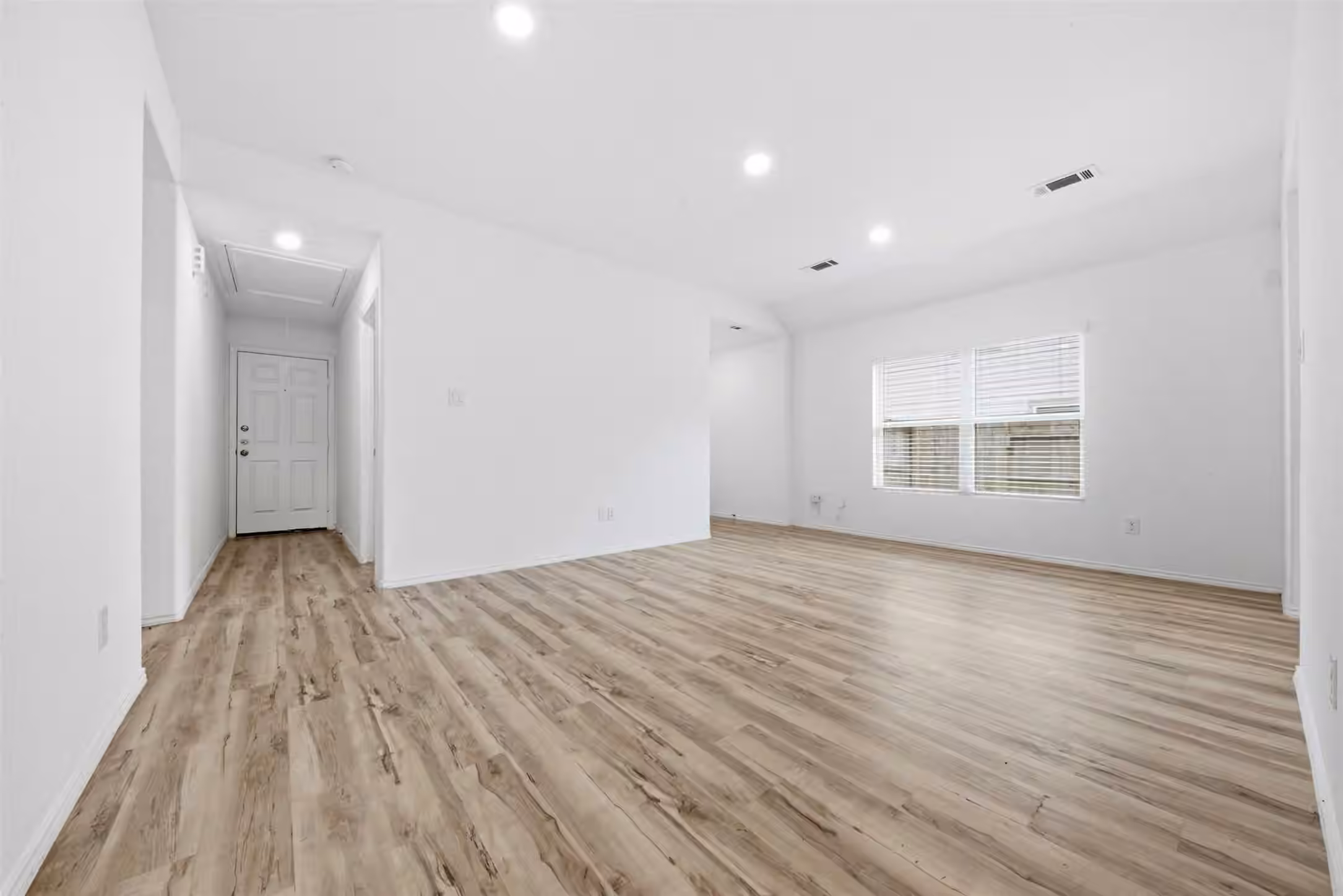Photo 5 of 6171 Dunsmore Canyon Lane, Porter, TX