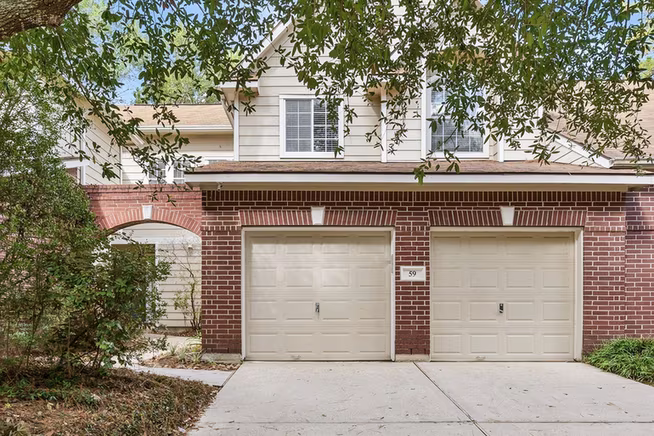Photo 4 of 59 N Avonlea Circle, The Woodlands, TX