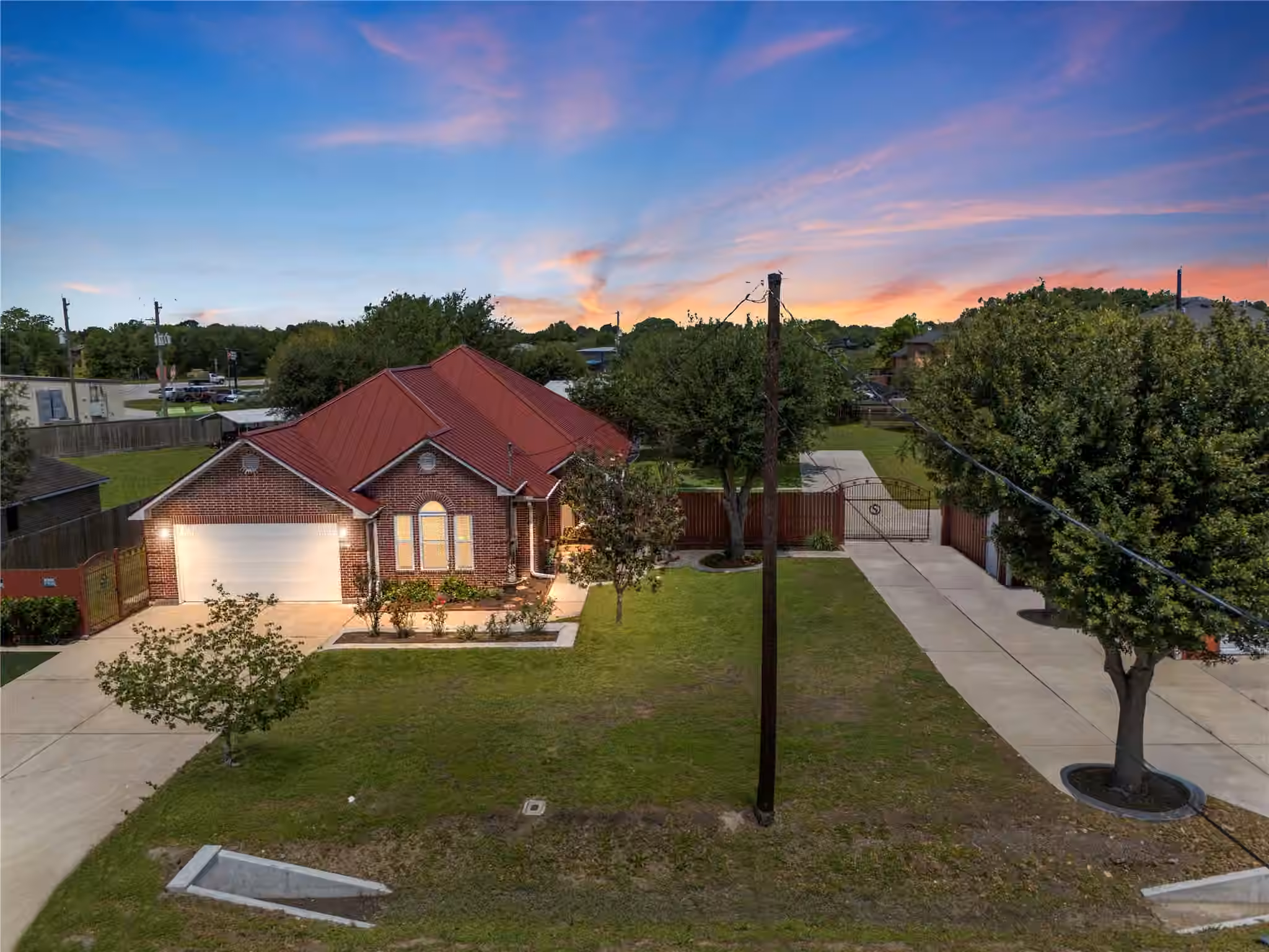 Photo 6 of 2610 School Street, Needville, TX
